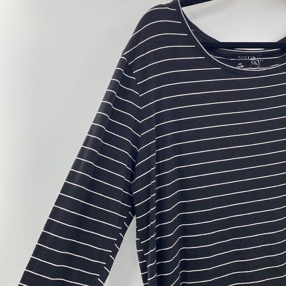 3For$20 Terra Sky Black &Whiite LongSleeve size Ox - Picture 3 of 4